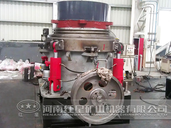 圓錐破碎機(jī) 圓錐破碎機(jī)