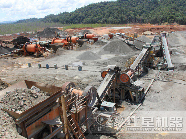 選礦生產(chǎn)線現(xiàn)場 選礦生產(chǎn)線現(xiàn)場